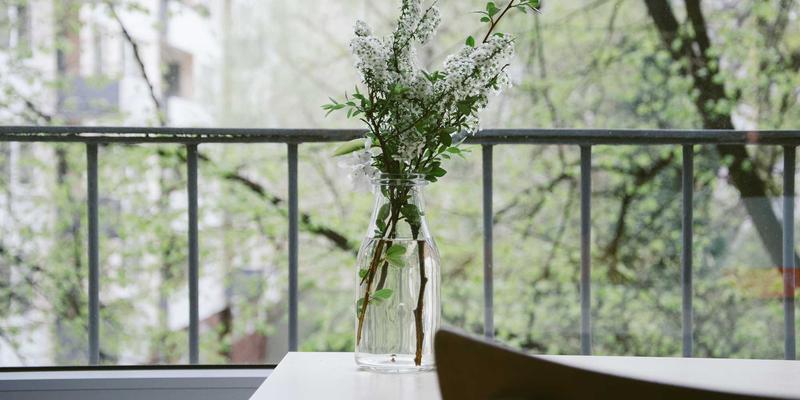 系统设计中的API架构选择：RESTful、GraphQL与gRPC的深度对比与工程实践